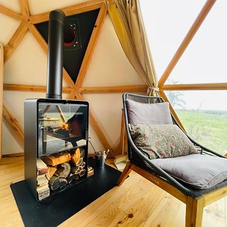 Dome Insolite Cedre Jacuzzi Et Petits Dejeuners Inclus Lagraulet-du-Gers Buitenkant foto