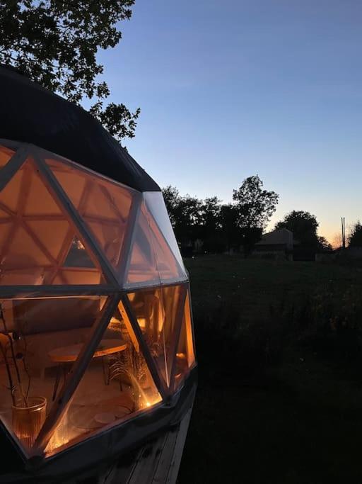 Dome Insolite Cedre Jacuzzi Et Petits Dejeuners Inclus Lagraulet-du-Gers Buitenkant foto